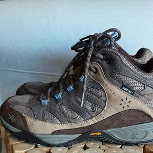 Northface gortex hikers